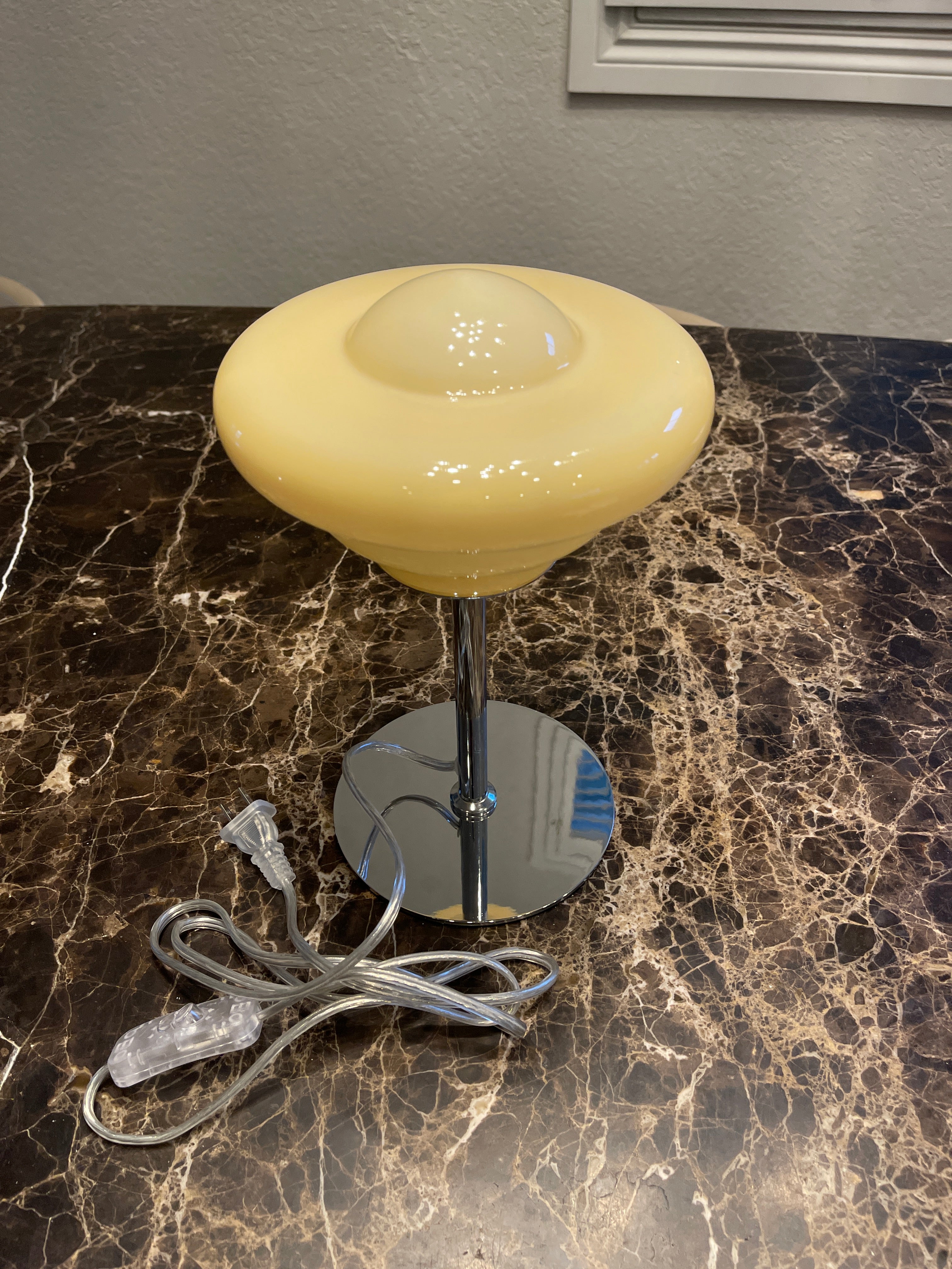 Object 985 Retro inspired MCM mushroom ufo table lamp