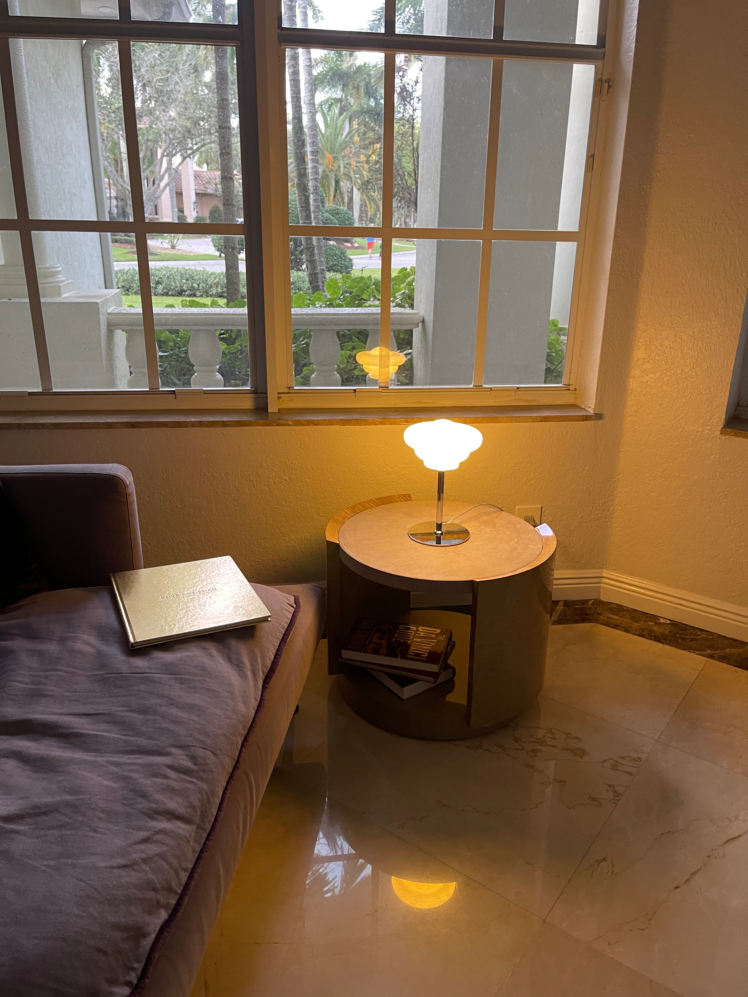 Object 985 Retro inspired MCM mushroom ufo table lamp