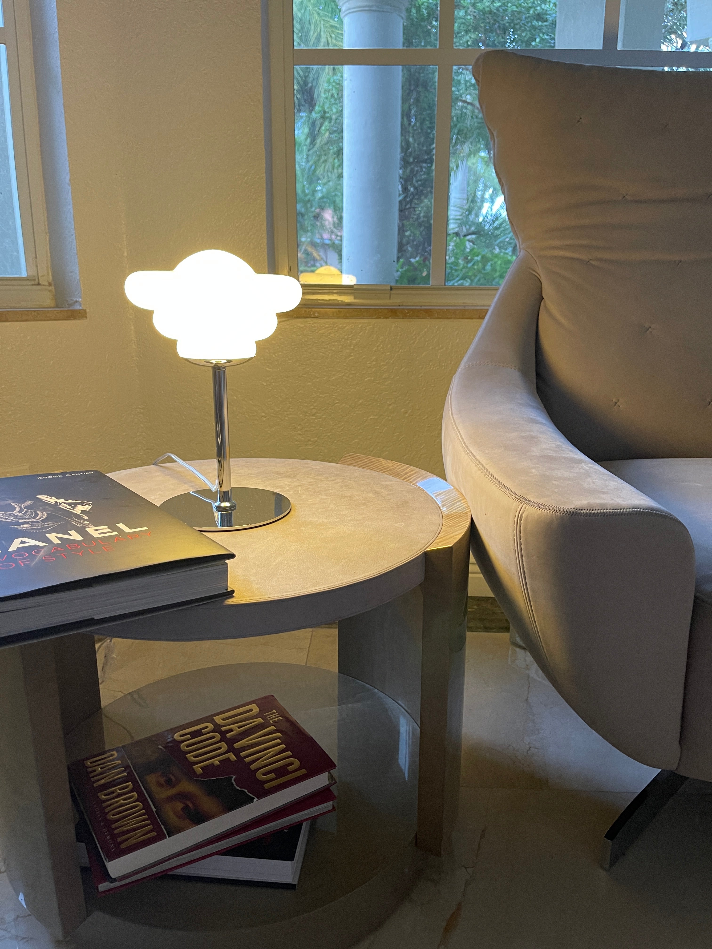 Object 985 Retro inspired MCM mushroom ufo table lamp