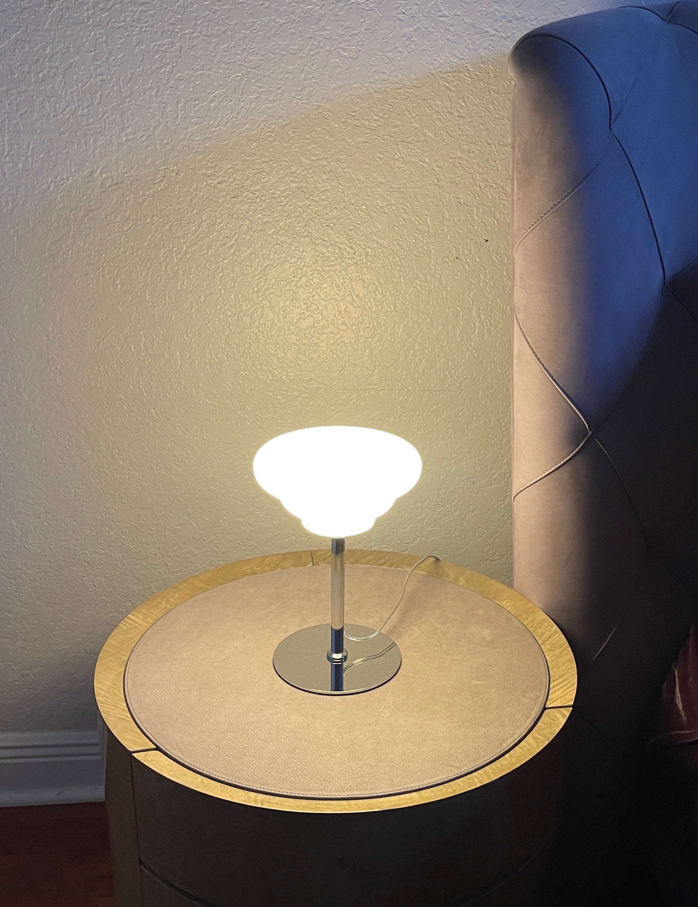 Object 985 Retro inspired MCM mushroom ufo table lamp