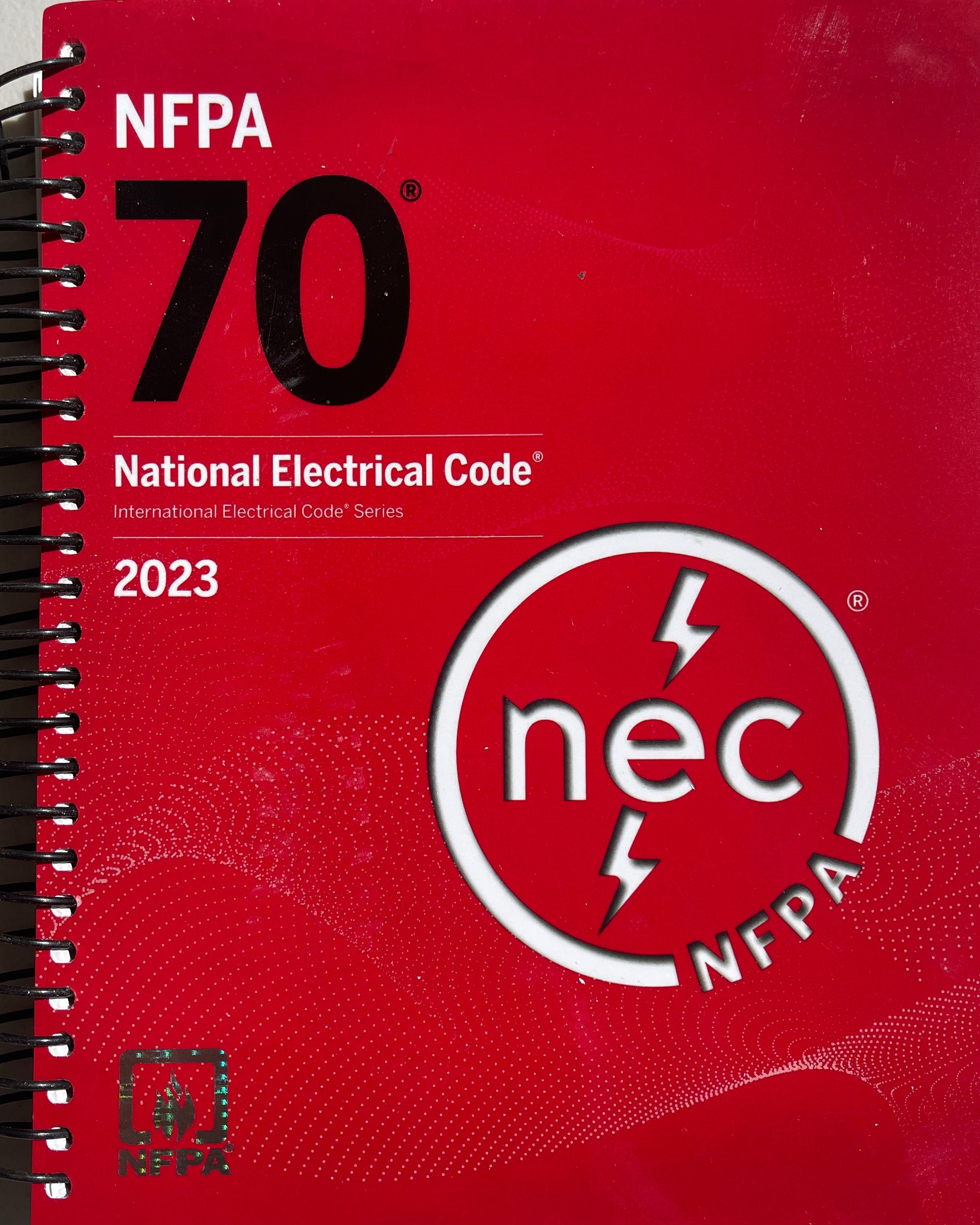 Nec 2023 National electrical code 2023 edition spiral bound with index Tab ISBN: 978-1455929375