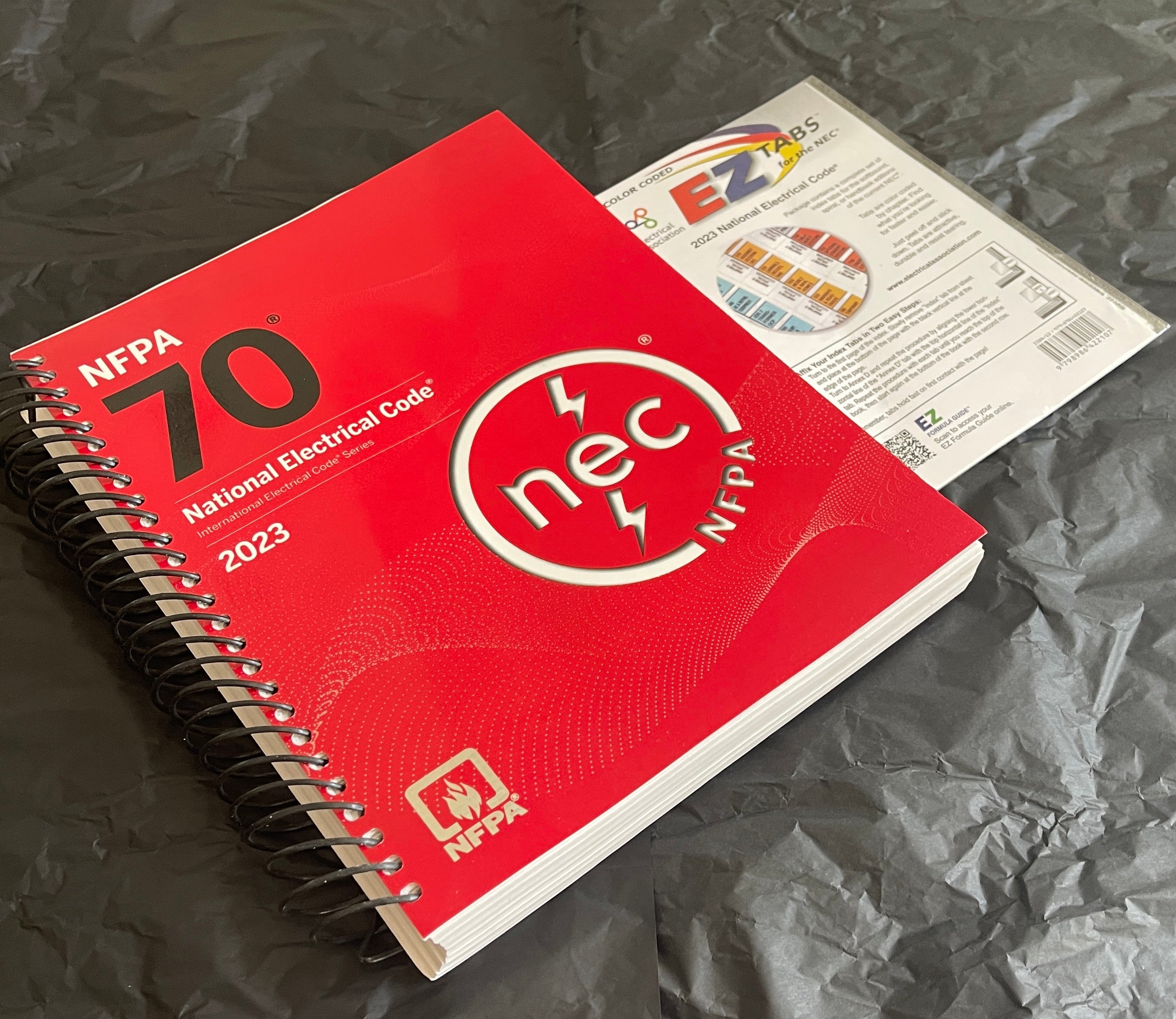 Nec 2023 National electrical code 2023 edition spiral bound with index Tab ISBN: 978-1455929375